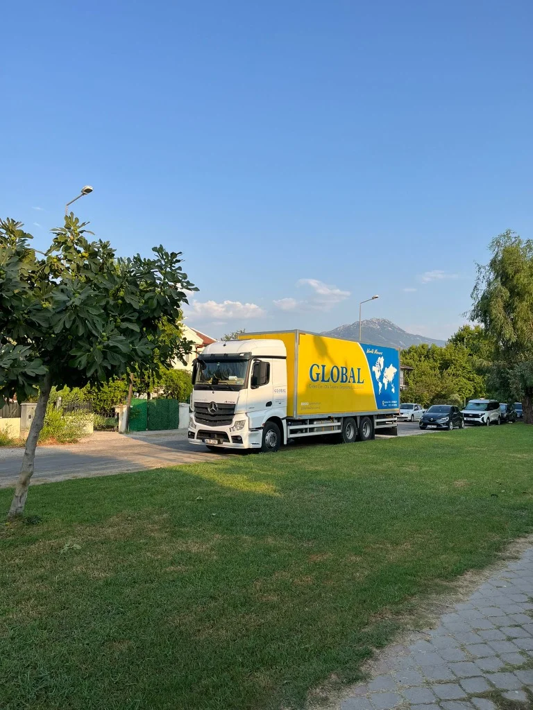 Global Nakliyat Şehirlerarası TIR Filosu